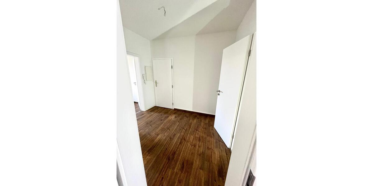 Etagenwohnung Dresden Plauen - 3 Zimmer, 67 m&sup2;, 768&euro; | Angebot:25959634