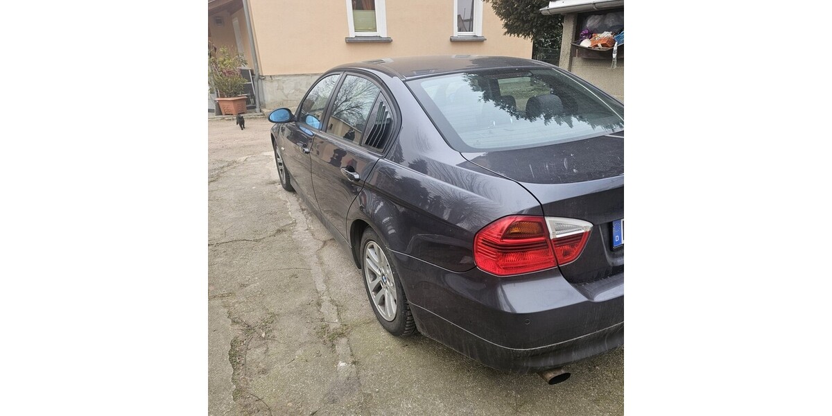 BMW E90 205.000 km 3.000 &euro; Coswig 01640