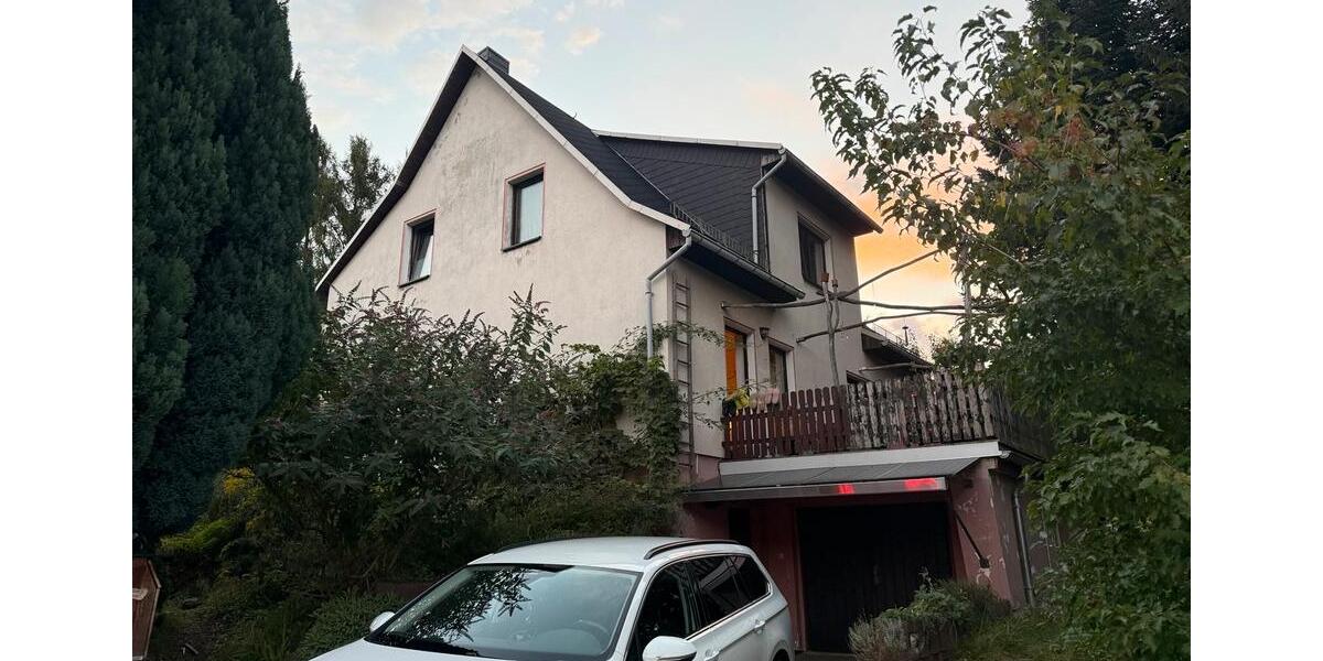Einfamilienhaus Pulsnitz - 7 Zimmer, 137 m&sup2;, 250.000&euro; | Angebot:27490293