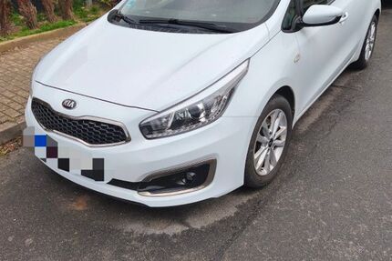 Kia ceed Sportswagon 115.450 km 8.300 &euro; Meißen 01662