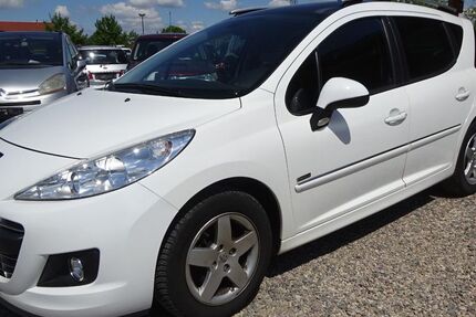 Peugeot 207 169.486 km 2.500 &euro; Dresden 01219