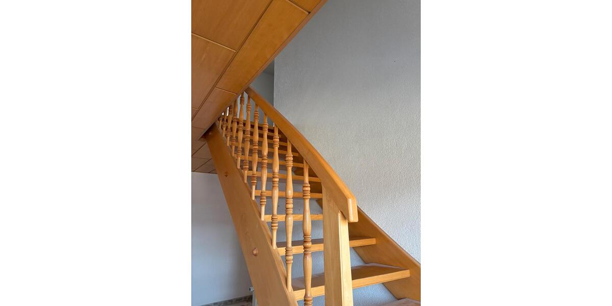 Einfamilienhaus Ebersbach - 7 Zimmer, 488 m&sup2;, 198.000&euro; | Angebot:26820127