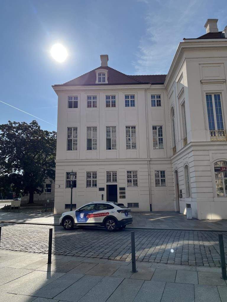 Repräsentatives Büro in Bestlage der Dresdner Innenstadt! 1 zimmer