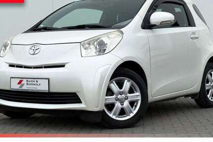Toyota iQ