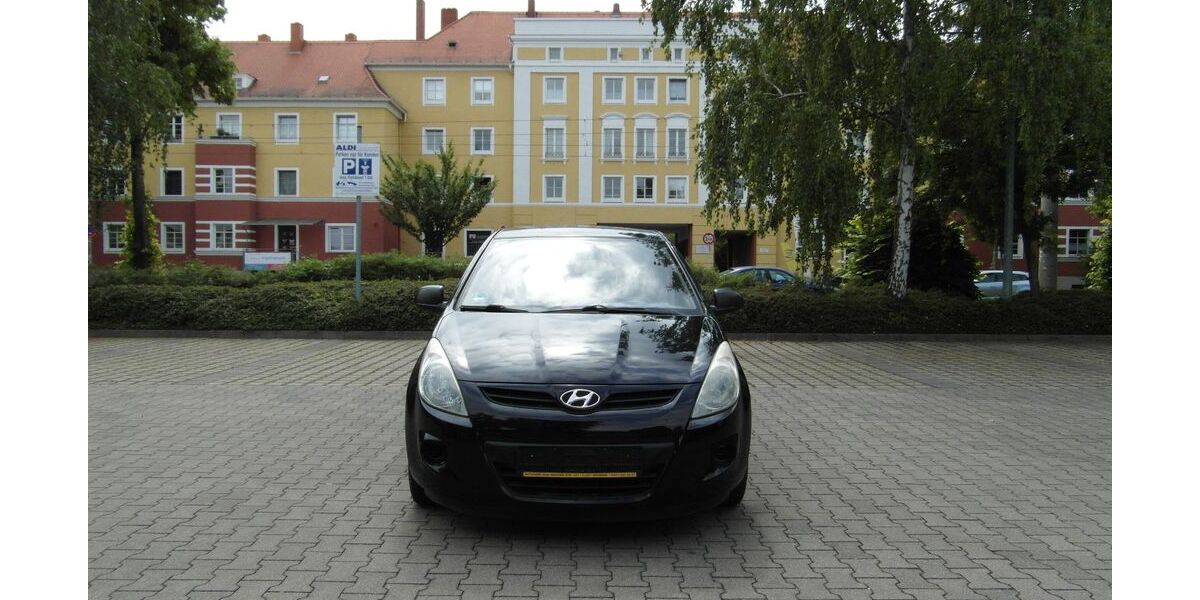 Hyundai i20 168.715 km 1.899 &euro; Dresden 01237