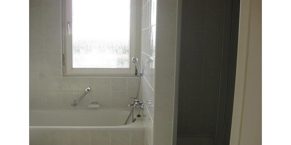 Etagenwohnung Weinböhla - 3 Zimmer, 69 m&sup2;, 559&euro; | Angebot:25483668