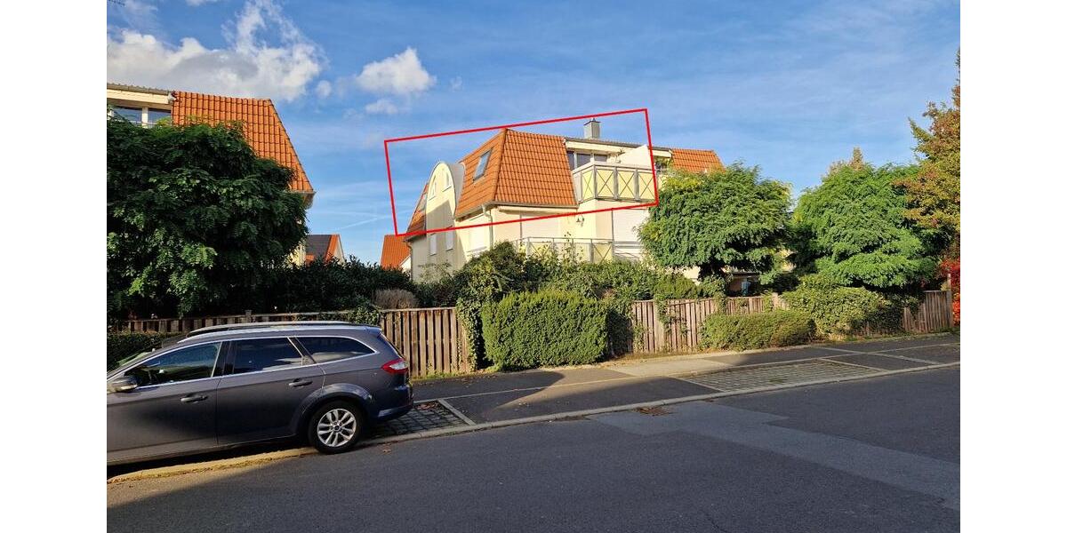 Wunderschöne, helle Dachgeschosswohnung im Grünen PROVISIONSFREI 2 zimmer