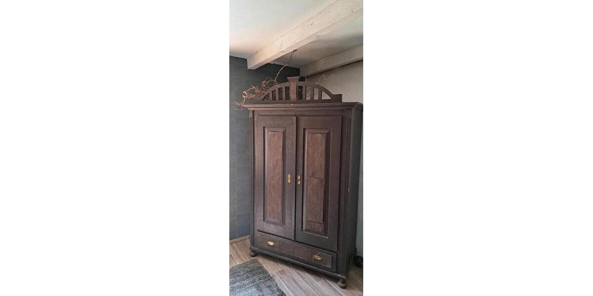 Einfamilienhaus Bad Gottleuba-Berggießhübel Berggießhübel - 8 Zimmer, 270 m&sup2;, 145.000&euro; | Angebot:27167788