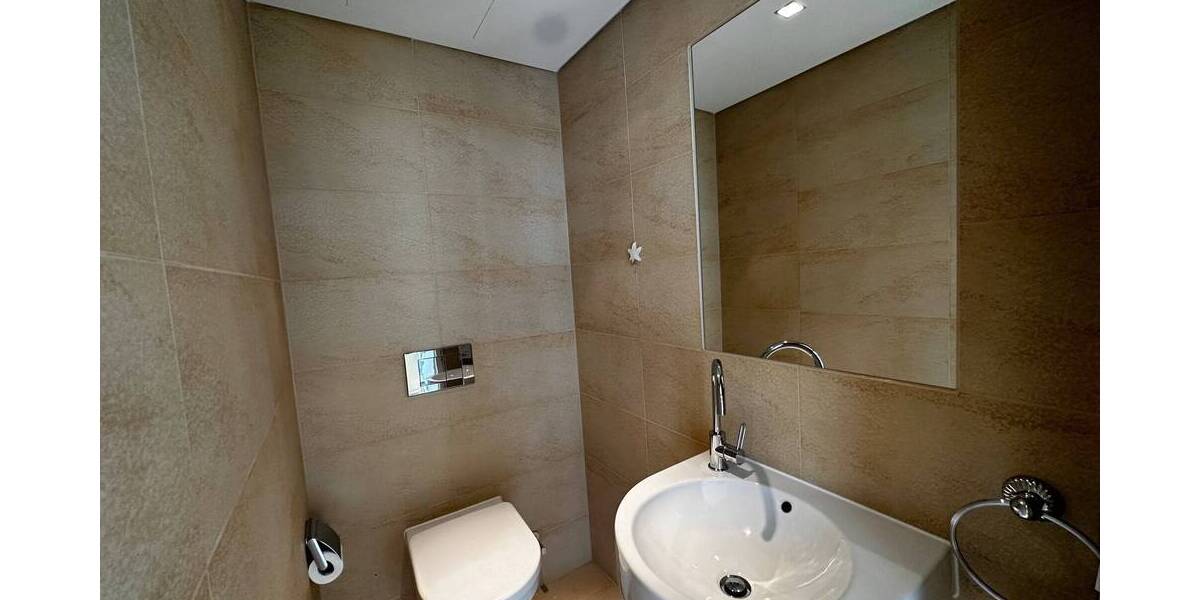 Etagenwohnung Dresden Innere Altstadt - 2 Zimmer, 104 m&sup2;, 2.200&euro; | Angebot:25748876