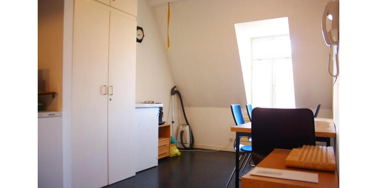 Dachgeschoßwohnung Dresden Cotta - 1 Zimmer, 18 m&sup2;, 400&euro; | Angebot:25882704