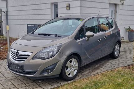 Opel Meriva 240.500 km 3.500 &euro; Pirna 01796