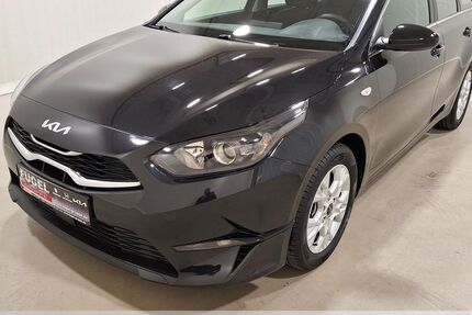 Kia ceed Sportswagon 40.870 km 18.899 &euro; Dresden 01157