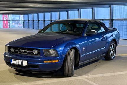 Ford Mustang 93.479 km 14.000 &euro; Dresden 01069