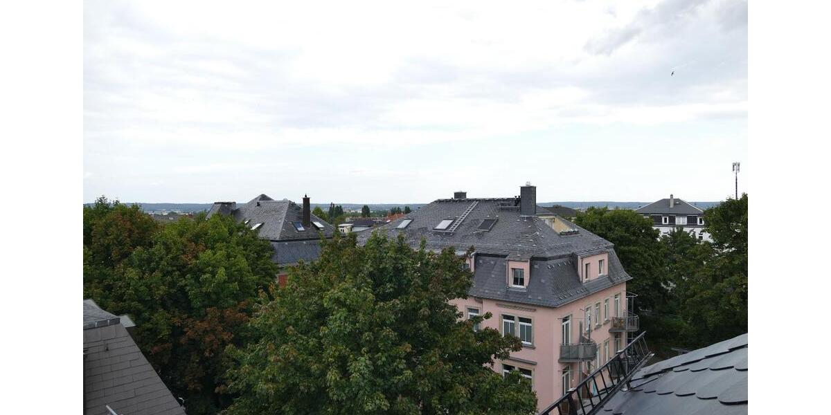 Dachgeschoßwohnung Dresden Cotta - 4 Zimmer, 120 m&sup2;, 1.500&euro; | Angebot:21638900