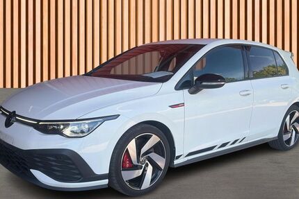 VW Golf 26.817 km 31.880 &euro; Dresden 01328