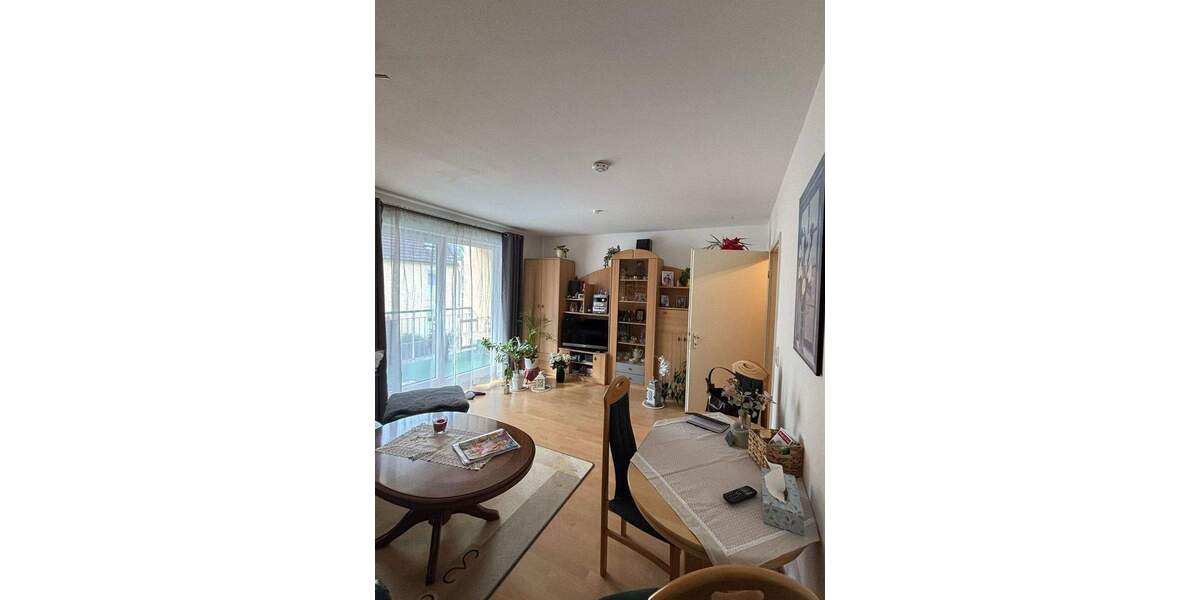 Etagenwohnung Dresden Niedersedlitz - 1 Zimmer, 44 m&sup2;, 90.000&euro; | Angebot:25820286