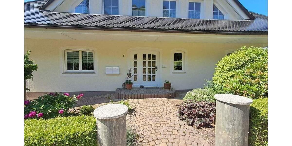 Mehrfamilienhaus, Wohnhaus Klipphausen Miltitz - 8 Zimmer, 284 m&sup2;, 690.000&euro; | Angebot:25800615