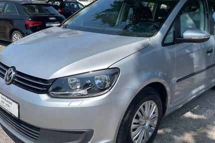 VW Touran 200.000 km 7.999 &euro; Radebeul 01445