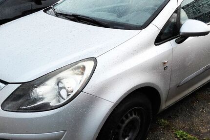 Opel Corsa 192.000 km 1.500 &euro; Dresden 01237