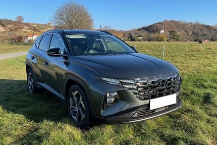 Hyundai TUCSON 63.000 km 26.200 € Coswig 01640