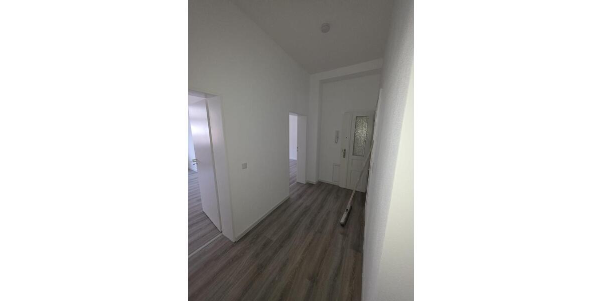 Etagenwohnung Meißen - 3 Zimmer, 64 m&sup2;, 448&euro; | Angebot:25428596