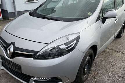 Renault Scenic 121.792 km 6.499 &euro; Heidenau bei Dresden 01809