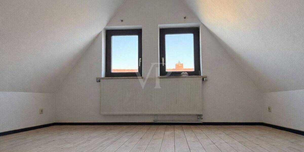 Etagenwohnung Radebeul - 5 Zimmer, 110 m&sup2;, 265.000&euro; | Angebot:26106201