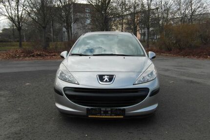Peugeot 207 106.573 km 2.799 &euro; Dresden 01237