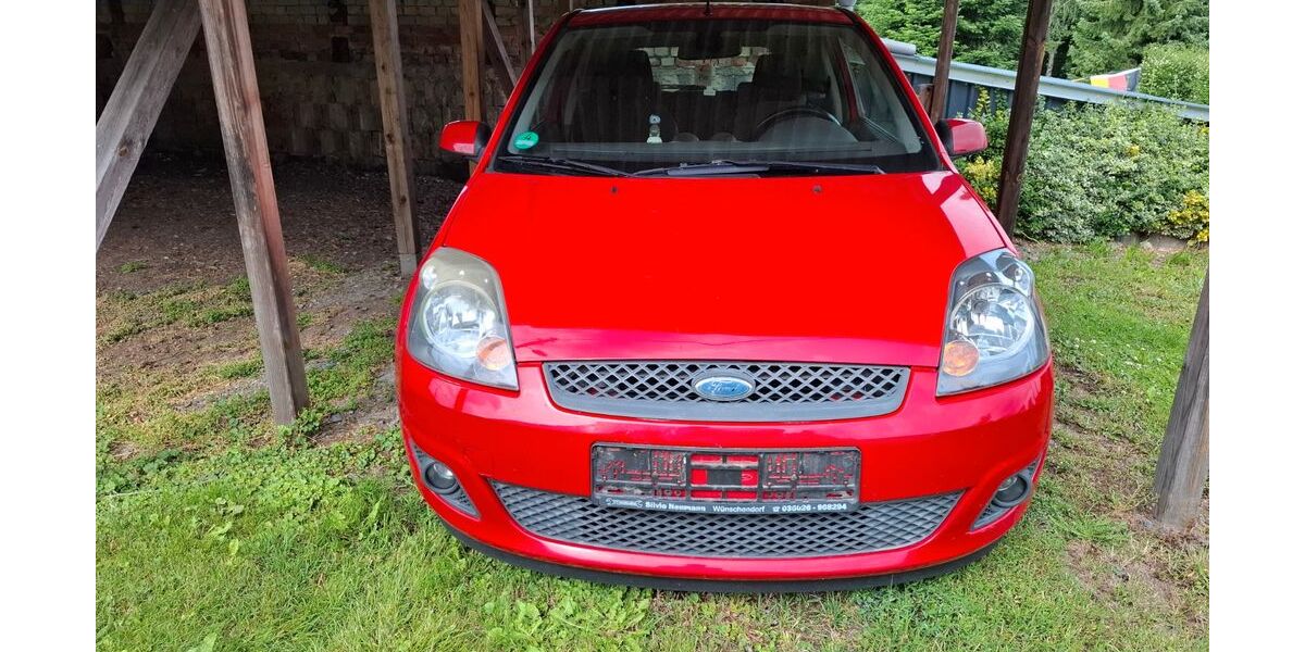 Ford Fiesta 194.000 km 799 &euro; Dresden 01328