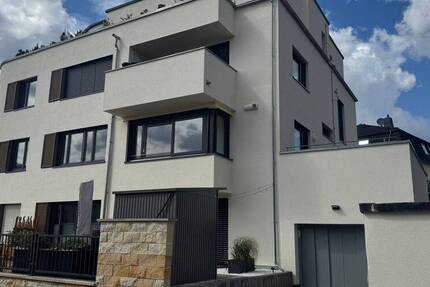 Erstbezug! Exklusive 4-Zimmerwohnung mit großer Terrasse, barrierefrei mit Lift, in bester Lage 4 zimmer