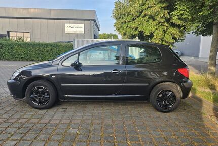 Peugeot 307 188.202 km 1.700 € Freital 01705