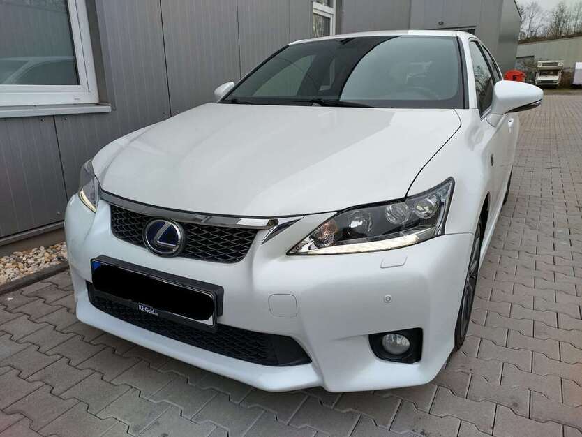 CT 200h