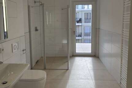 Wohnung zum Mieten in Dresden 1.355 € 84.8 m² 3 zimmer