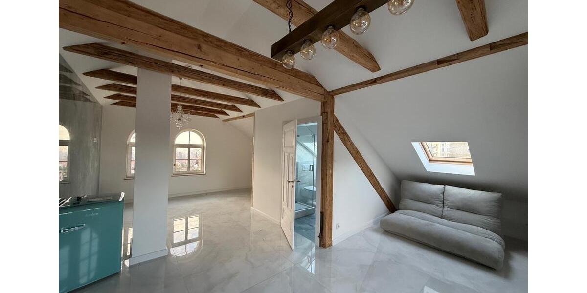 Dachgeschoßwohnung Radebeul - 2 Zimmer, 50 m&sup2;, 700&euro; | Angebot:25803452