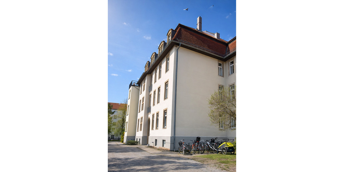 Etagenwohnung Dresden Gruna - 2 Zimmer, 69 m&sup2;, 720&euro; | Angebot:25880977