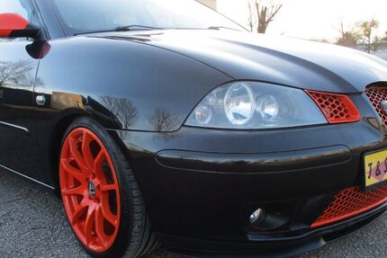 Seat Ibiza 183.000 km 2.499 &euro; Dresden 01277