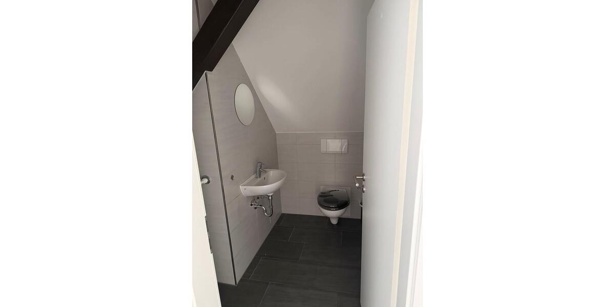 Dachgeschoßwohnung Königsbrück - 3 Zimmer, 100 m&sup2;, 680&euro; | Angebot:26445147