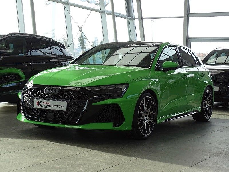 Audi RS3 3.000 km 67.900 € Meißen 01662