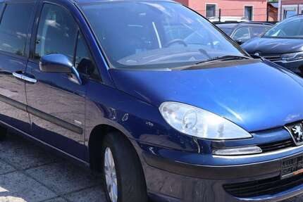 Peugeot 807