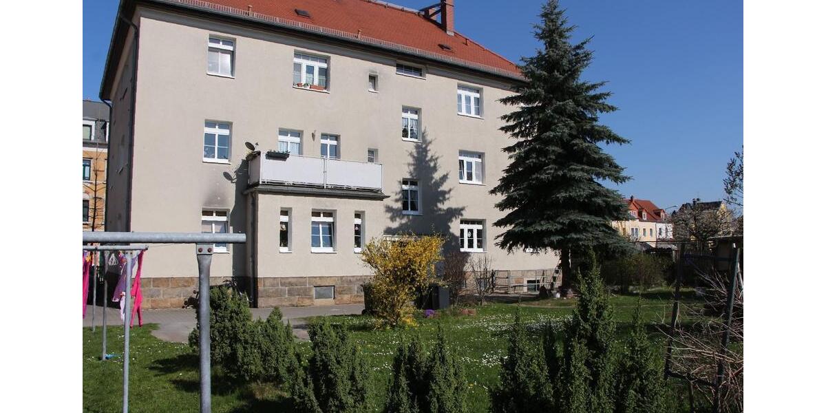 Geräumige 3-Zimmer-Wohnung mit grünem Hinterhof und Stellplatz 3 zimmer