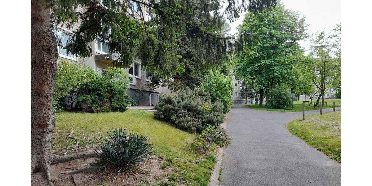 Etagenwohnung Dresden Prohlis - 3 Zimmer, 64 m&sup2;, 418&euro; | Angebot:26489277