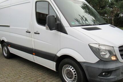 Mercedes-Benz Sprinter 270.000 km 10.499 &euro; Gröbern bei Meissen 01689
