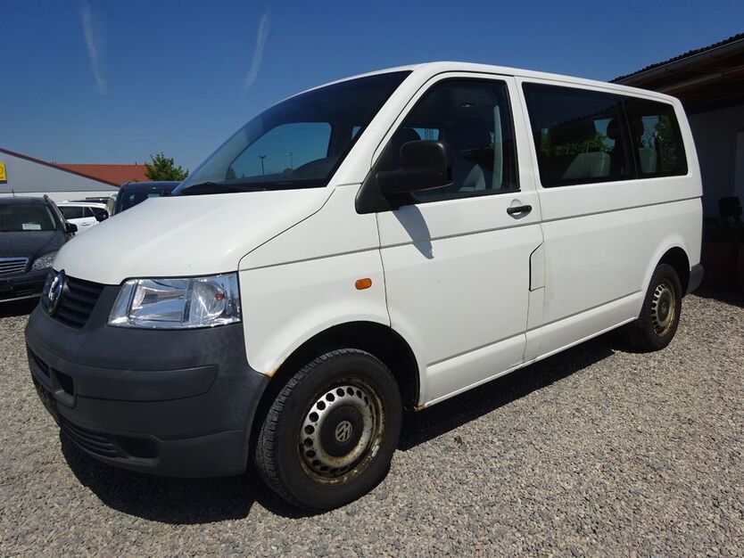 VW T5 Transporter 293.469 km 5.500 € Dresden 01219