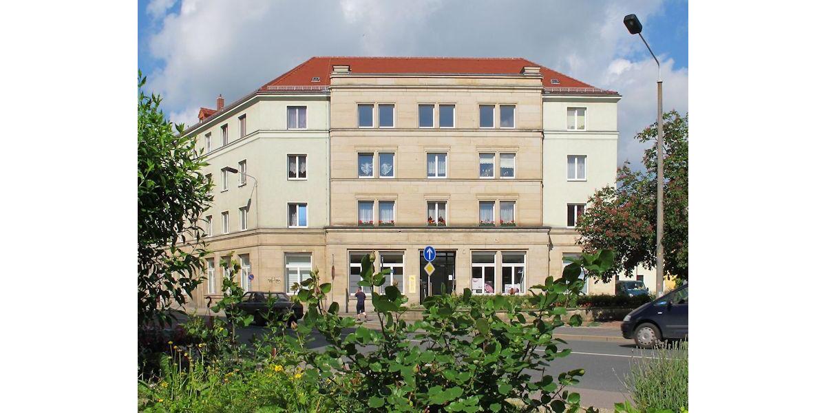 Stadtwohnung: 2 Zimmer, groß & hell! 2 zimmer