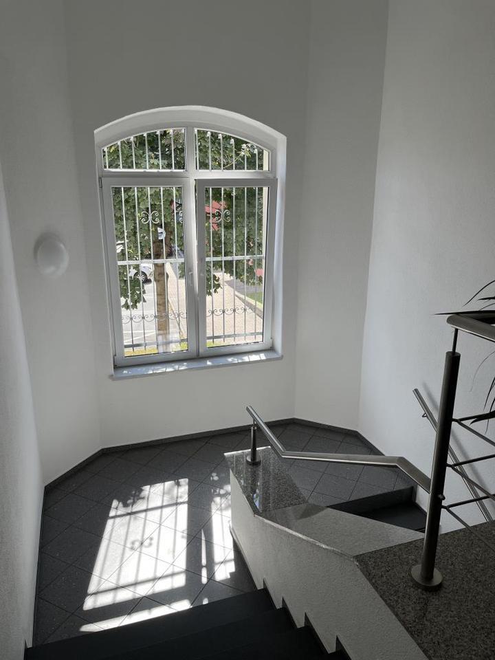 Hier lassen sich Ideen umsetzen - Ihre neue Büroeinheit mit Lager und Pantryküche zimmer