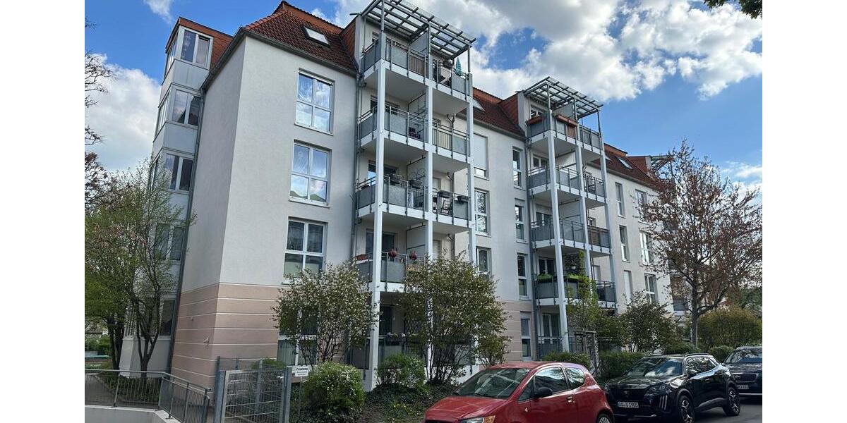 Dachgeschoßwohnung Dresden Blasewitz - 3 Zimmer, 60 m&sup2;, 225.000&euro; | Angebot:26642849