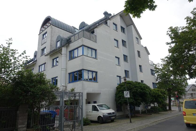Büro- Praxisfläche in Wohn- + Geschäftshaus zimmer