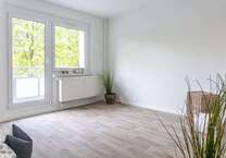Wohnung zum Mieten in Chemnitz 236 € 35.07 m²