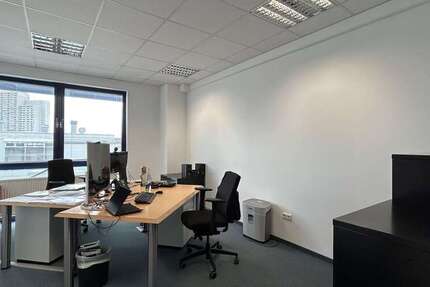 Büro in Köln 2.400 € 180 m²