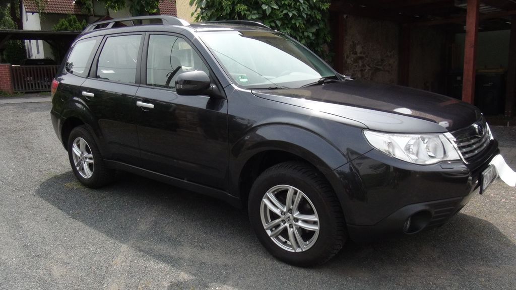 Subaru Forester 62.000 km 16.900 € Müglitztal 01809